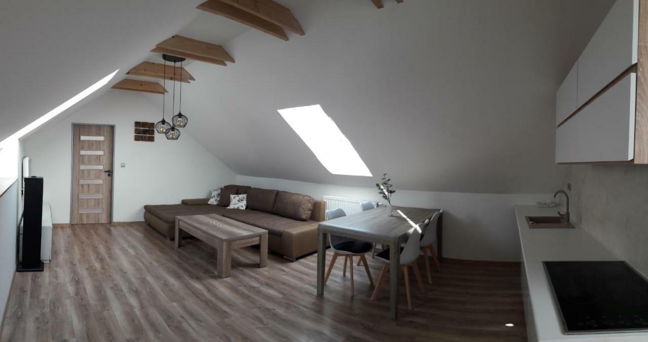 Apartman Za-Ka 1 Ubytovani Litovel Cervenka Eksteriør billede