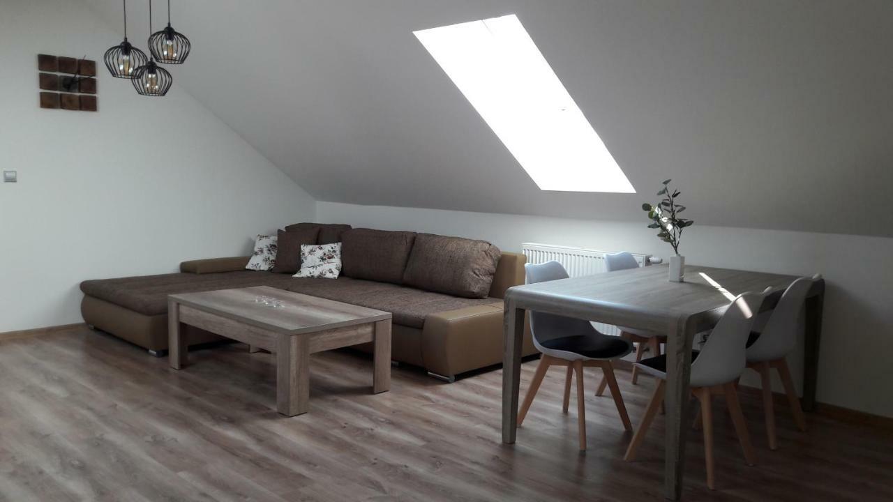 Apartman Za-Ka 1 Ubytovani Litovel Cervenka Eksteriør billede